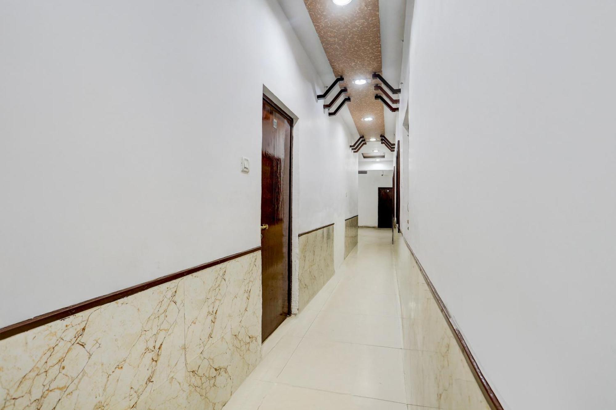 Hotel O Vk Palace 阿格拉 外观 照片